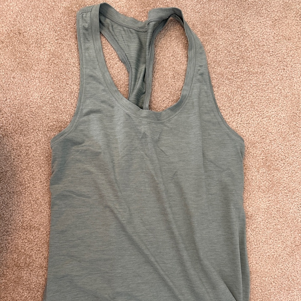 Vuori racerback tank top